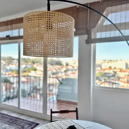 Benfica Design & Sky Views By Homeful Homes Lejlighed